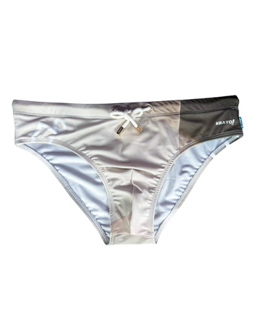 BARRACA DE DALÍ BRIEFS