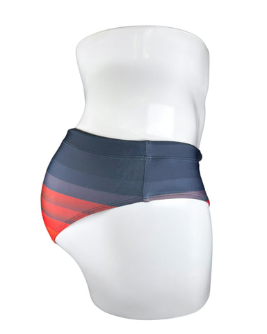 ALÍ BRIEFS